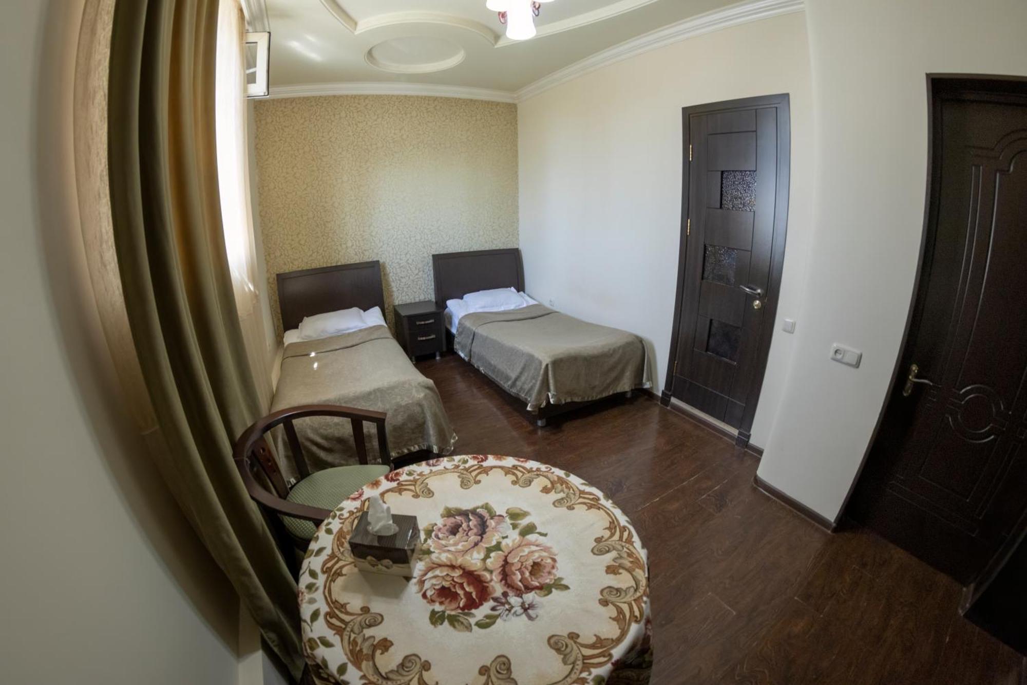 Parvana Hotel Gjoumri Kültér fotó