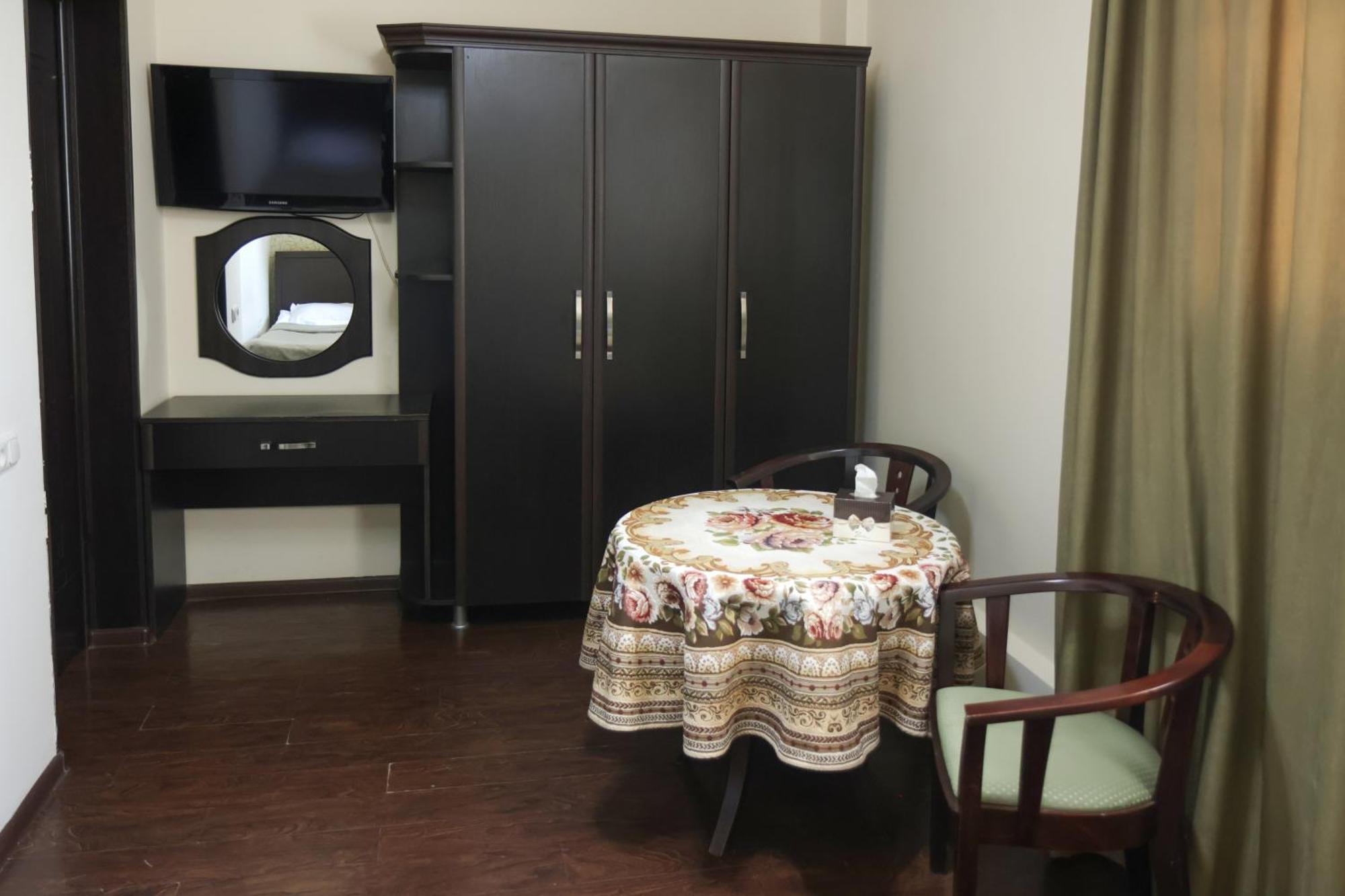 Parvana Hotel Gjoumri Kültér fotó